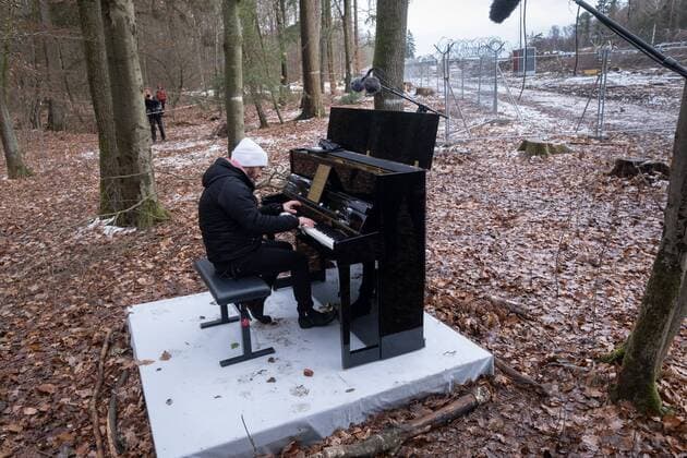 Pianist Igor Levit gave a concert on Friday 04 12 2020 on the cleared aisle in the Dannenroeder Forst for climate protection. With his performance, Igor Levit has set an examp Copyright: epd-bild RolfxK.xWegst EDITORIAL USE ONLY