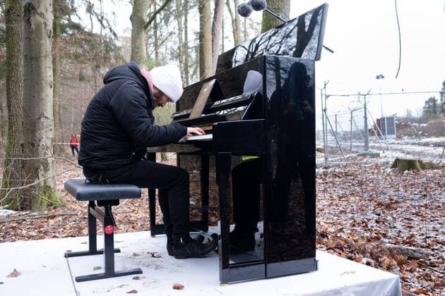 Pianist Igor Levit gave a concert on Friday 04 12 2020 on the cleared aisle in the Dannenroeder Forst for climate protection. With his performance, Igor Levit has set an examp Copyright: epd-bild RolfxK.xWegst EDITORIAL USE ONLY