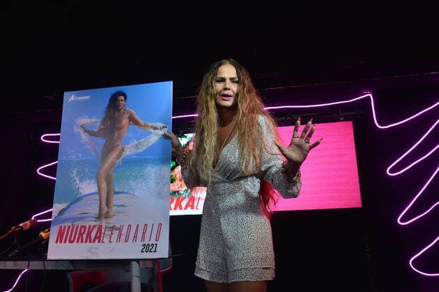 Mexico: Niurka Marcos launches Hot Calendar Actress Niurka Marcos poses for photos during a press conference to launch her calendar ‘Niurkalendar’ at Rico Club. **World Rights ** Mexico City Mexico Copyright: CarlosxTischler