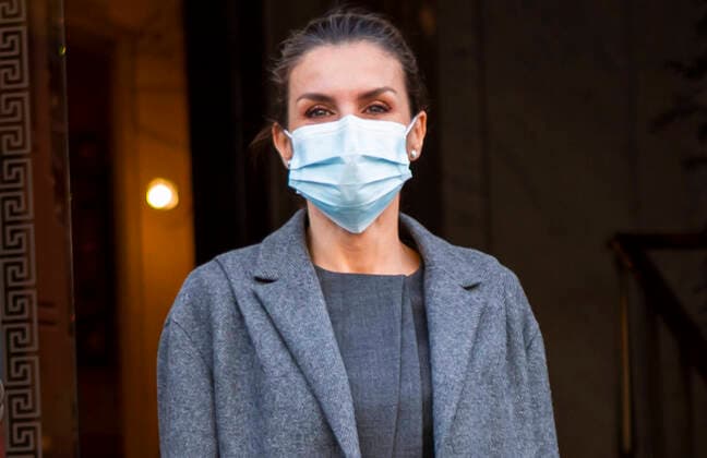 Queen Letizia Of Spain Arrives To A Meeting With FundeuRAE , Madrid, Spain - 04 Dec 2020 Madrid, Spain. 04 December, 2020: Queen Letizia of Spain attends Meeting of the Urgent Spanish Foundation FundeuRAE at Royal Academy of Language in Madrid, Spain. Credit: Oscar Gil Alfa Images Madrid Royal Academy Of Language Madrid Spain Copyright: xOscarxGilx xAlfaxImagesx