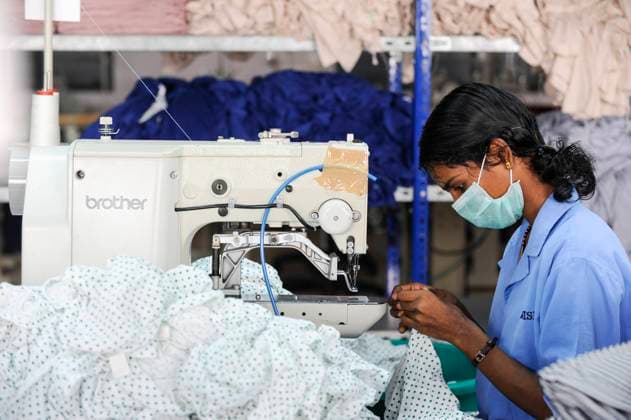 India fairtrade textile units INDIA Tirupur , fair trade textile units , Assisi Garments produces organic and fairtrade garments for Export *** INDIEN Tamil Nadu, Tirupur, fairtrade Textilbetriebe , Herstellung von oekologischen und fair gehandelten Textilien bei Assisi Garments fuer den Export Tirupur Tamil Nadu India