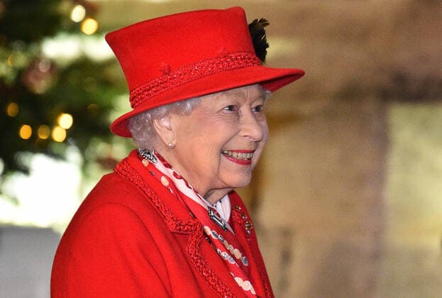 . 08 12 2020. Windsor , United Kingdom. Queen Elizabeth II , Prince of Wales and Camilla, the Duchess of Cornwall, with Prince William and Kate Middleton, the Duke and Duchess of Cambridge at Windsor Castle, United Kingdom. The Royals thanked local volunteers and key workers following the end of Will & KateÕs Royal Train tour of the UK.  xPoolx xi-Imagesx IIM-21894-0011