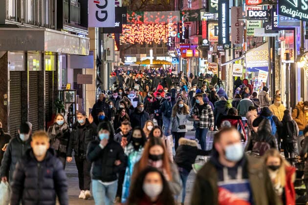 Pre-Christmas season in the Hohe Straße in Cologne, colourful hustle and bustle in the Advent season
