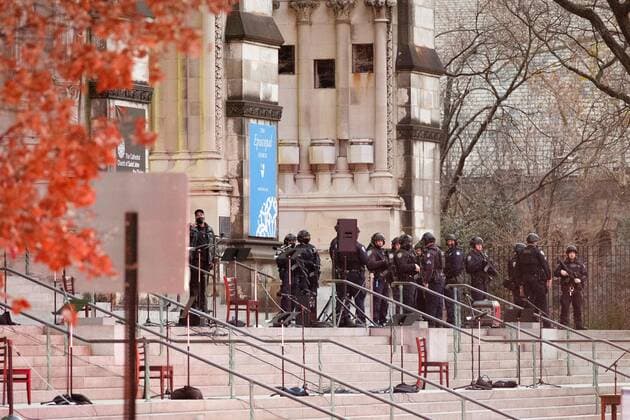 December 13, 2020, Manhattan, New York, United States of America: Police respond after a shooting incident outside the Cathedral of Saint John the Divine on West 112th Street and Amsterdam Avenue in Manhattan, New York City on Sunday, December 13, 2020. Manhattan United States of America - ZUMAm67_ 20201213_zaf_m67_147 Copyright: xGardinerxAndersonx