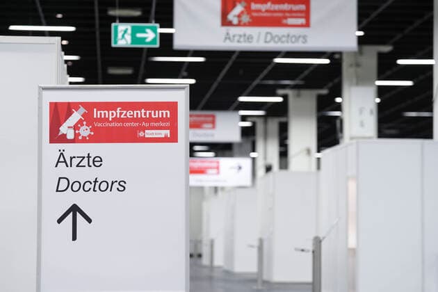 Press conference and tour of the vaccination center at the Koeln Fair Current, 15 12 2020, Koeln symbol photo and symbol image doctor and doctor booths with waiting area in the new vaccination center of the city of Koeln on the grounds of Koelnmesse Koeln North Rhine-Westphalia Germany
