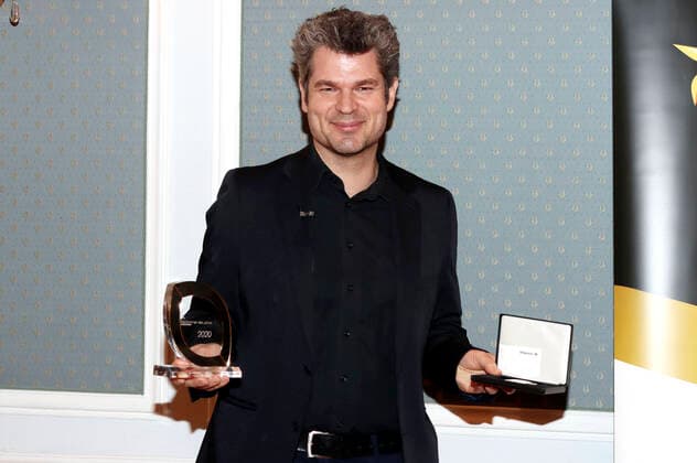 Nikolas Migut award winner category Charity Initiative , at the award ceremony MacherInnen des Jahres 2020 at the Atlantic Hotel Hamburg, 14 12 2020 Foto:xgbrcix xFuturexImage