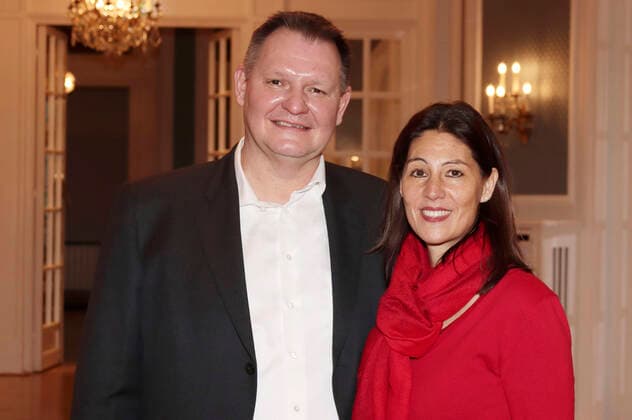 Sören Bauer with wife Julia Bauer at the award ceremony MacherInnen des Jahres 2020 at the Atlantic Hotel Hamburg, 14 12 2020 Foto:xgbrcix xFuturexImage