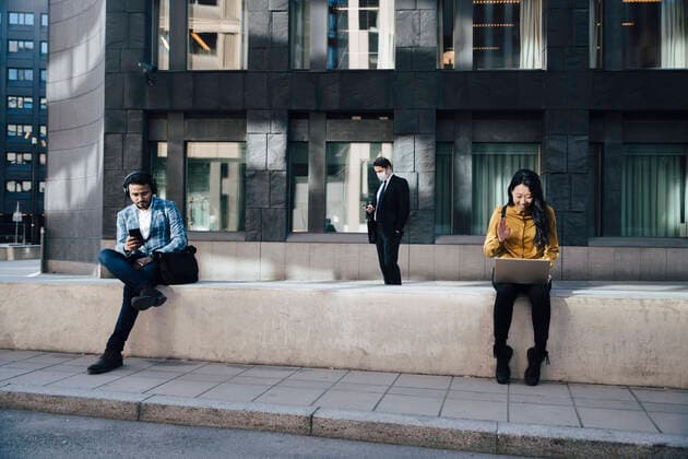 Social distancing business people woking outdoors , model released Copyright: xMaskotx , MA78517