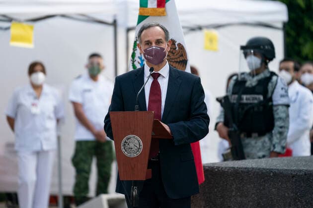 (201224) -- MEXICO CITY, Dec. 24, 2020 -- Mexican Deputy Health Minister Hugo Lopez-Gatell speaks during the launch of the vaccination campaign at the General Hospital in Mexico City, Mexico, on Dec. 24, 2020. Mexico on Thursday kicked off its vaccination campaign against the COVID-19, with a vaccine developed by U.S. laboratory Pfizer and its German partner BioNTech. (Photo by Xinhua) MEXICO-MEXICO CITY-COVID-19-VACCINATION CAMPAIGN LuisxLicona 