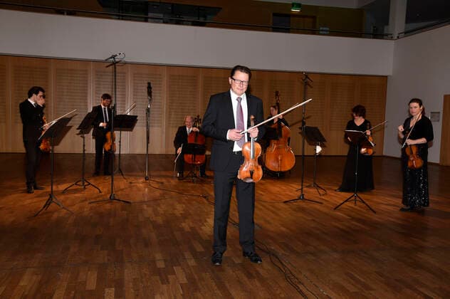 Winfried Grabe at the streaming recordings of the New Years Eve concert of Ensemble Haar in the Bürgersaal Haar, 29 12 2020 Foto:xS.xAdamx xFuturexImage