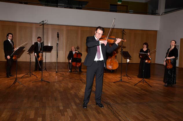 Winfried Grabe at the streaming recordings of the New Years Eve concert of Ensemble Haar in the Bürgersaal Haar, 29 12 2020 Foto:xS.xAdamx xFuturexImage