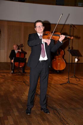 Winfried Grabe at the streaming recordings of the New Years Eve concert of Ensemble Haar in the Bürgersaal Haar, 29 12 2020 Foto:xS.xAdamx xFuturexImage