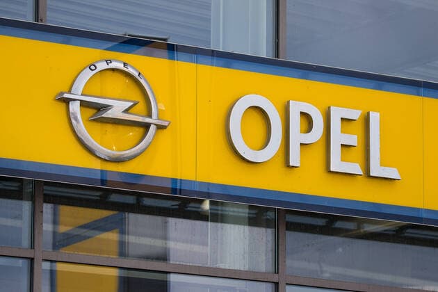 Melle, Germany 03 May 2020 symbol pictures 2020 Opel, lettering, logo, feature symbol symbol photo characteristic detail district Osnabrück Lower Saxony Copyright: xFotostandx xGelhotx