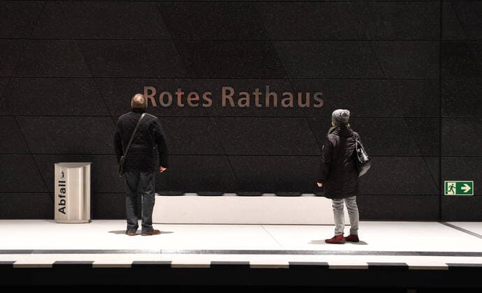 Berlin in the phase of the coronavirus crisis, in the picture U Bahnhof Rotes Rathaus, 08 01 2021, Copyright: xSebastianxRäppoldx xMatthiasxKox