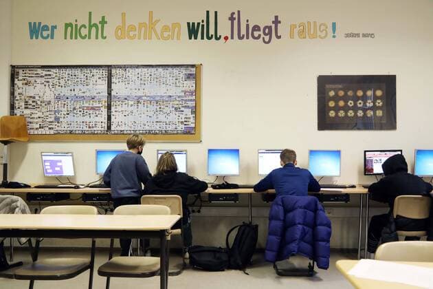 06 01 2021, Berlin Germany Some schools are well positioned for digital learning