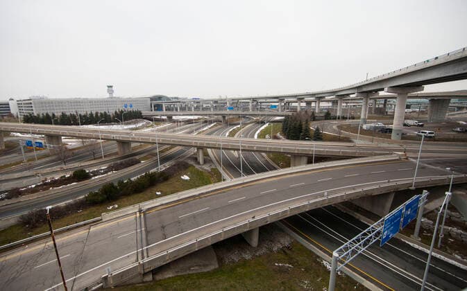 (210114) -- TORONTO, Jan. 14, 2021 -- Highways are seen with less traffic near Toronto Pearson International Airport in Missisauga, Ontario, Canada, on Jan. 14, 2021. Ontario s stay-at-home order went into effect on Thursday, requiring residents to stay home except for essential outings. (Photo by Xinhua) CANADA-ONTARIO-COVID-19-STAY-AT-HOME ORDER ZouxZheng 