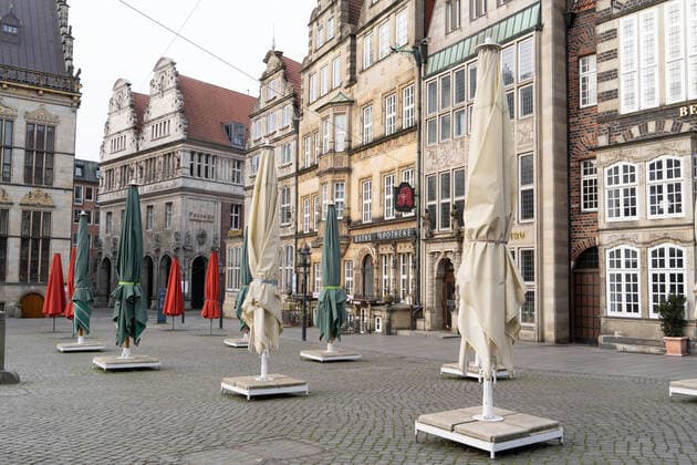 Closed gastronomy during the Corona Lockdown in Janaur 2021 iin the Bremen city center Closed gastronomy during the Corona Lockdown in Janaur 2021 iin the Bremen city center , Bremen Bremen Germany City Center
