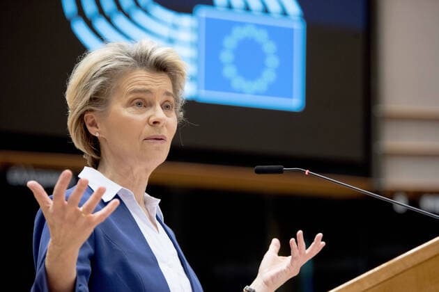 News Themen der Woche KW03 (210120) -- BRUSSELS, Jan. 20, 2021 -- European Commission President Ursula von der Leyen delivers a speech during a plenary session of the European Parliament in Brussels, Belgium, on Jan. 20, 2021. Top officials of the (EU) rejoiced on Wednesday over the inauguration of the new administration of the United States, expressing their readiness to mend the broken partnership and laying out expectations for renewed transatlantic cooperation. ( Handout via Xinhua) BELGIUM-BRUSSELS-EU-U.S.-RELATIONSHIP-SPEECH EuropeanxUnion 