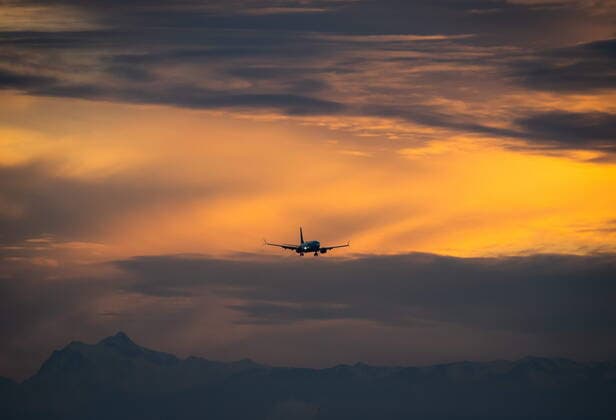 January 21, 2021, Richmond, BC, Canada: A WestJet Airlines Boeing 737 Max aircraft arrives at Vancouver International Airport in Richmond, B.C., on Thursday, January 21, 2021. The flight from Calgary is the first commercial Boeing 737 Max flight in Canada since the aircraft was grounded worldwide in 2019 following two deadly crashes. Transport Canada lifted its grounding order for the Max on Wednesday after approving design changes to the plane and requiring pilots to undergo additional training. Richmond Canada  - ZUMAc35_ 20210121_zaf_c35_018 Copyright: xDarrylxDyckx