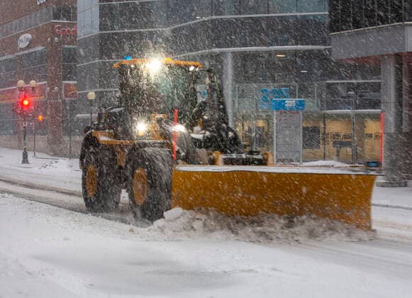 January 21, 2021, St. John S, NL, Canada: Water Street in St. JohnÃ¢â‚¬â ¢s NL on Thursday, January 21, 2021 as the first major snow storm of the winter starts to ramp up. St. John S Canada  - ZUMAc35_ 20210121_zaf_c35_073 Copyright: xPaulxDalyx
