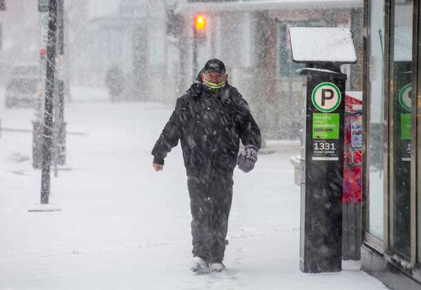 January 21, 2021, St. John S, NL, Canada: Few people were out on Water Street in St. JohnÃ¢â‚¬â ¢s NL on Thursday, January 21, 2021 as the first major snow storm of the winter starts to ramp up. St. John S Canada  - ZUMAc35_ 20210121_zaf_c35_079 Copyright: xPaulxDalyx