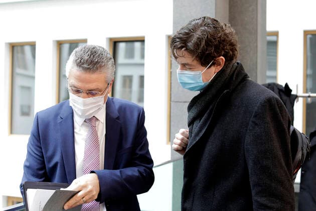 Prof Lothar H Wieler, President Robert Koch Institute, RKI, Prof Christian Drosten, Director Institute for Virology, Charite Berlin, PK on The Corona Situation in Lockdown, DEU, Berlin, 22 01 2021