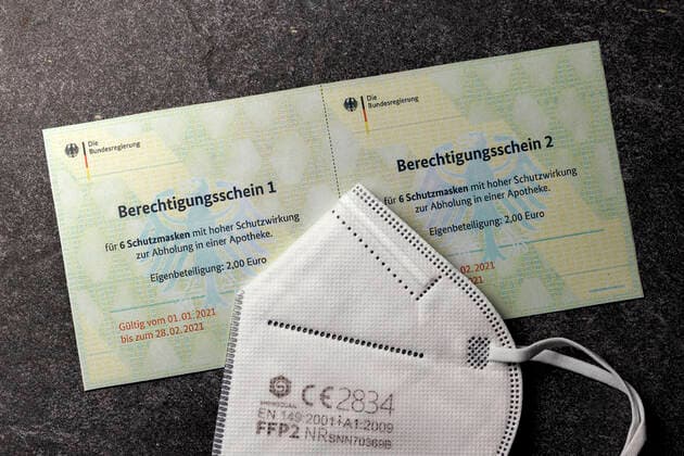 Bundesdruckerei has sent out forgery-proof authorization vouchers for FFP2 masks to German health insurance companies Once insured persons have received these vouchers, they can use them to obtain FFP2 masks or other equivalent masks from pharmacies Topic image, symbol image Foto:xC.xHardtx xFuturexImage