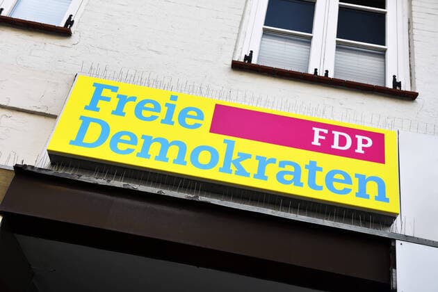 Sign of the FDP in Hamburg ** NUR FUER REDAKTIONELLE ZWECKE ** EDITORIAL USE ONLY **