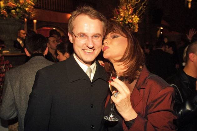 Adagio Eroeffnung 23.03.2001 Politiker Peter Kurth (CDU) + Romy Haag (geb. Edouard Frans Verba) bei der Party zur Eroeffnung des Club - Adagio - im Stella-Musical-Theater, Theater am Potsdamer Platz, Marlene-Dietrich-Platz 1, Berlin - 23.03.2001 - *** Adagio opening 23 03 2001 Politician Peter Kurth CDU Romy Haag née Edouard Frans Verba at the party for the opening of the Club Adagio in the Stella Musical Theater, Theater am Potsdamer Platz, Marlene Dietrich Platz 1, Berlin 23 03 2001 XXX