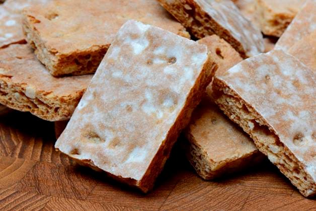  Basler Leckerli, Gebäck, Läckerli, Pfefferkuchen *** Basler Leckerli, biscuits, Läckerli, gingerbread Copyright: imageBROKER/J.xPfeiffer iblpjr05184933.jpg