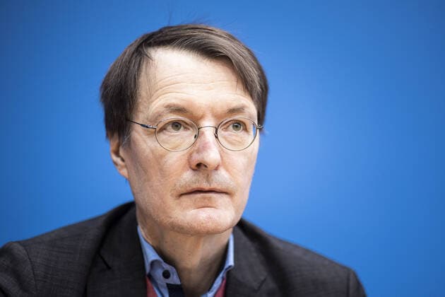 Karl Lauterbach, SPD, recorded during a press conference on the draft law regulating assisted suicide in Berlin, 29 01 2021 Berlin Germany Copyright: xFlorianxGaertner photothek.dex