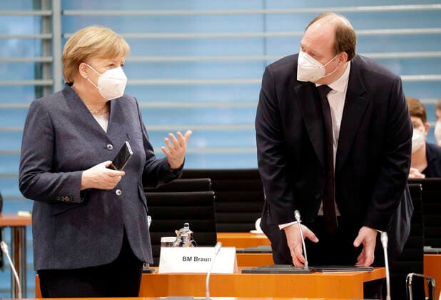 Angela Merkel, Federal Chancellor, CDU, Helge Braun, Head of the Federal Chancellery, 129 Federal Cabinet Meeting, DEU, Berlin, 03 02 2021