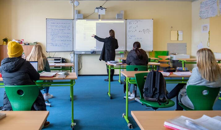 Classes of a high school graduating class at the IGS in Oyten PHOTO C Björn Hake, Oyten Germany Copyright: xBjörnxHakex