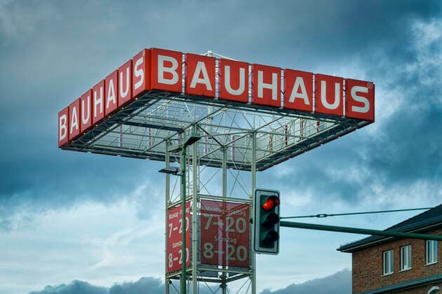 Bauhaus Berlin Treptow, sign, DIY store, dark clouds, closed in lockdown January 2021 Bauhaus Berlin Treptow, sign, DIY store, dark clouds, closed in lockdown January 2021