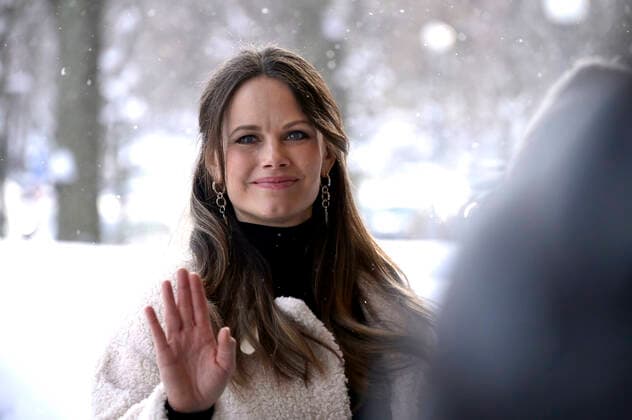 Bilder des Jahres 2021, Entertainment 02 Februar Entertainment Themen der Woche KW05 Princess Sofia arriving at Sophiahemmet Hospital s digital graduation ceremony in Stockholm, Sweden, February 05, 2021. STOCKHOLM Sweden x10010x *** Princess Sofia arriving at Sophiahemmet Hospital s digital graduation ceremony in Stockholm, Sweden, February 05, 2021 STOCKHOLM Sweden x10010x,  Copyright: xJanerikxHenriksson TTx PRINCESS SOFIA