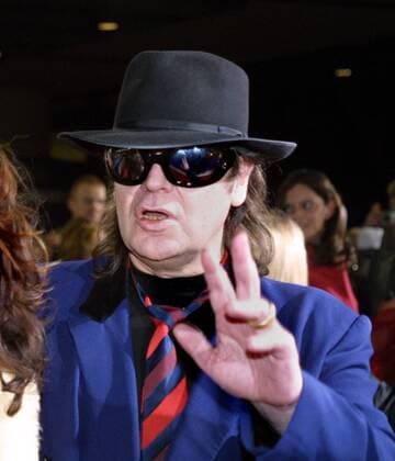 Echo 2002 Copyright IMAGO Herrmann Theme Award ceremony of the German Record Prize Echo 2002 at the ICC Berlin Arrival of the stars on the Red Carpet with Udo Lindenberg Copyright: xEventpressxHerrmannx