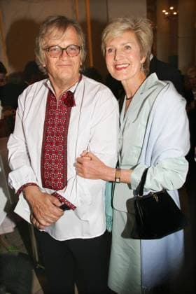 Justus Frantz 60. Justus Frantz 60 Copyright: IMAGO. 18. 05.2004 Thema: Empfang und Festkonzert anlaesslich des 60. Geburtstages mit den Gratulanten: Friede Springer *** Justus Frantz 60 Justus Frantz 60 Copyright IMAGO 18 05 2004 Theme Reception and concert on the occasion of the 60th birthday with the well-wishers Friede Springer Copyright: xEventpressxHerrmannx