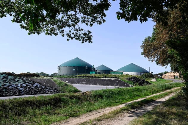 IMAGO Nature: Unsere Erde, Energiequellen, Biomasse Germany, Biogas plant GERMANY, Karow, biogas plant *** DEUTSCHLAND, Karow, Biogasanlage des kommunalen Stromerzeuger MVV, Anlage von Hersteller Biogas Nord Karow Germany