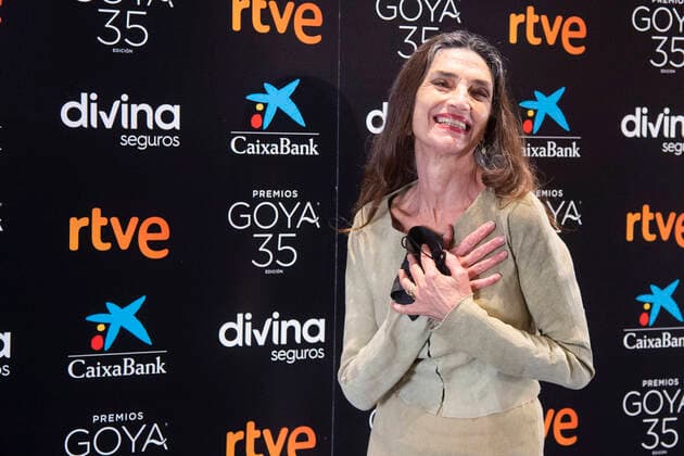 Bilder des Jahres 2021, Entertainment 02 Februar Entertainment Themen der Woche KW06 Entertainment Bilder des Tages Angela Molina bei einem Photocall anlässlich der Verleihung des Ehren-Goya bei den anstehenden 35. Goya Awards Premios Goya 2021 in der Academia de las Artes y las Ciencias Cinematograficas. Madrid, 08.02.2021 Angela Molina *** Angela Molina at a photocall on the occasion of the awarding of the Honorary Goya at the upcoming 35 Goya Awards Premios Goya 2021 at the Academia de las Artes y las Ciencias Cinematograficas Madrid, 08 02 2021 Angela Molina  Foto:xDyDxFotografosx xFuturexImage