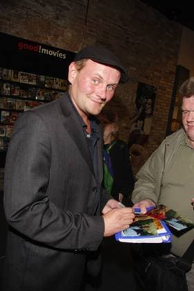 KinoPremiere So gluecklich war ich noch nie David Striesow Hauptdarsteller bei der Berlin Premiere von So gluecklich war ich noch nie im Kino in der Kulturbrauerei. IMAGO. Müller 08.04.2009 IMAGO. Foto Berlin Henry H. Herrmann *** CinemaPremiere So gluecklich war ich noch nie David Striesow main actor at the Berlin premiere of So gluecklich war ich noch nie in the cinema in the Kulturbrauerei IMAGO Müller 08 04 2009 IMAGO Foto Berlin Henry H Herrmann Copyright: xEventpressxMuellerx