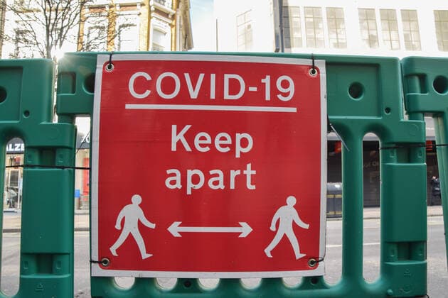 February 10, 2021, London, United Kingdom: COVID-19 Keep Apart sign on Oxford Street, London..Most businesses remain shut in the UK as the nation continues to battle with the coronavirus pandemic. London United Kingdom - ZUMAs197 20210210_zaa_s197_136 Copyright: xVukxValcicx