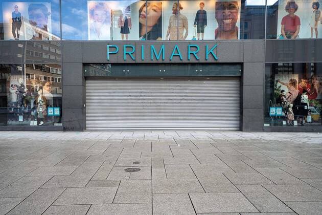Deutschland - Hessen - Frankfurt - 11.02.2021 Impressionen aus Frankfurt Lockdown Verlängerung Primark - hat geschlossen Impressionen aus Frankfurt *** Germany Hesse Frankfurt 11 02 2021 Impressions from Frankfurt Lockdown extension Primark has closed Impressions from Frankfurt