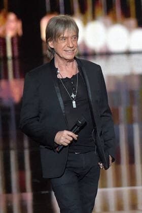 36e edition des VICTOIRES DE LA MUSIQUE. Pour sa 36eme edition, la ceremonie des Victoires de la musique se tiendra a la Seine Musicale de Boulogne Billancourt, sans public. BOULOGNE BILLANCOURT, FRANCE FEBRUARY 12 fevrier 2021. Jean Louis Aubert present 36th Victoires de la Musique held at La Seine Musicale in Bolougne Billancourt on February 12, 2021 france 264959 2021-02-12 France  Copyright: xFranckxCastel MPPx STAR_264959_007