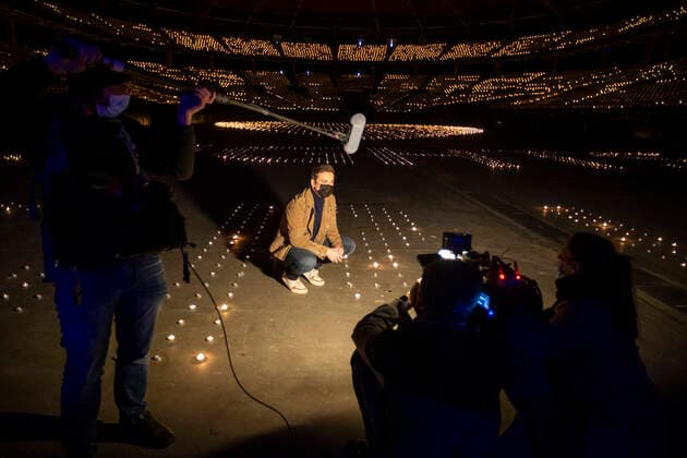 actor and singer Niels Destadsbader pictured during the Lighs for Life solidarity campaign of Sportpaleis Group in favor of LIVE2020, the live music sector, Sunday 14 February 2021, in Antwerp.  NICOLASxMAETERLINCK 2644816