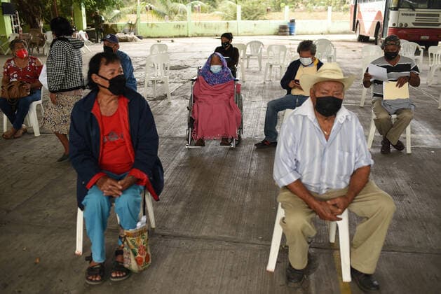February 15, 2021: Adults over 60 years of age receive the first dose of the COVID-19 vaccine in the population of Puente Nacional , one of the most vulnerable in the state - ZUMAqp1_ 20210215_zip_qp1_013 Copyright: xHectorxAdolfoxQuintanarxPerezx