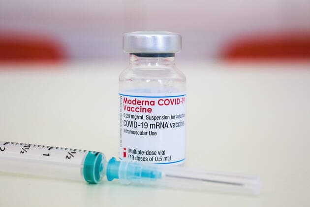 February 15, 2021, Kranj, Slovenia: In this photo illustration a vial containing the AstraZeneca covid-19 vaccine seen displayed near a medical syringe. Kranj Slovenia - ZUMAs197 20210215_zaa_s197_251 Copyright: xLukaxDakskoblerx