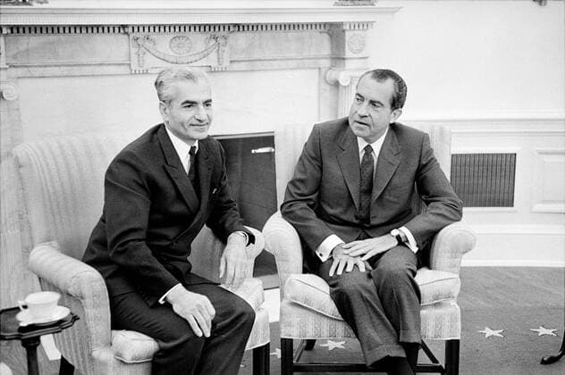 Mohammad Reza Pahlavi, Shah of Iran with U.S. President Richard Nixon at White House, Washington, D.C., USA, Warren K. Leffler, October 21, 1969  Copyright: xCircaxImagesx ghi-circa09360