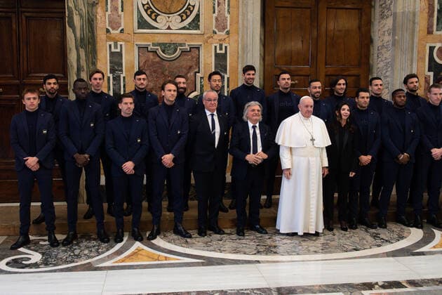 February 19, 2021 : pope francis receives in Audience the Sampdoria s Managers and Players at the Clementine Hall at the Vatican  Copyright: x VATICANxMEDIAx CPPx xIPAx x CatholicxPressxPhotox