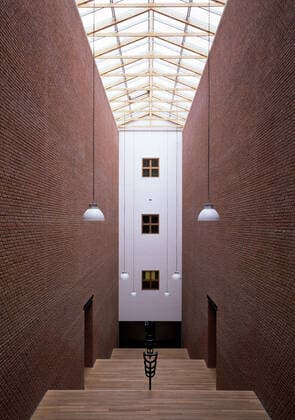Architektur von Aldo Rossi Bildarchiv-Monheim Arcaid Images , Bonnefantenmuseum, Maastricht. 1992-1995., 28.01.2021 Copyright: xAnnetxvanxderxVoort x, Ref11799-30-1.jpg Netherlands  Copyright: xBildarchivxMonheim arcaid.co.ukx