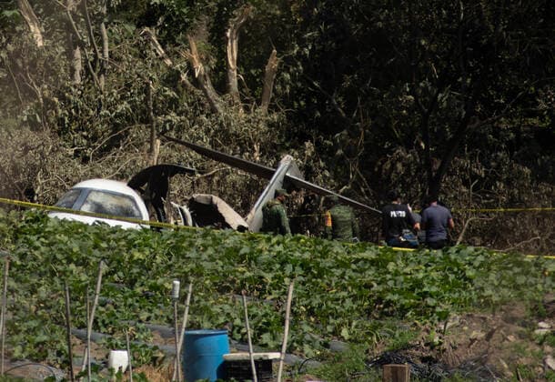 February 21, 2021: A Mexican army plane fell in a field near the El Lencero airport in Veracruz. 6 soldiers died in the accident - ZUMAqp1_ 20210221_zip_qp1_003 Copyright: xHectorxAdolfoxQuintanarxPerezx